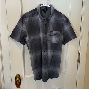 Volcom Men's Black and White Button-Up Modern Fit Shirt Sz L